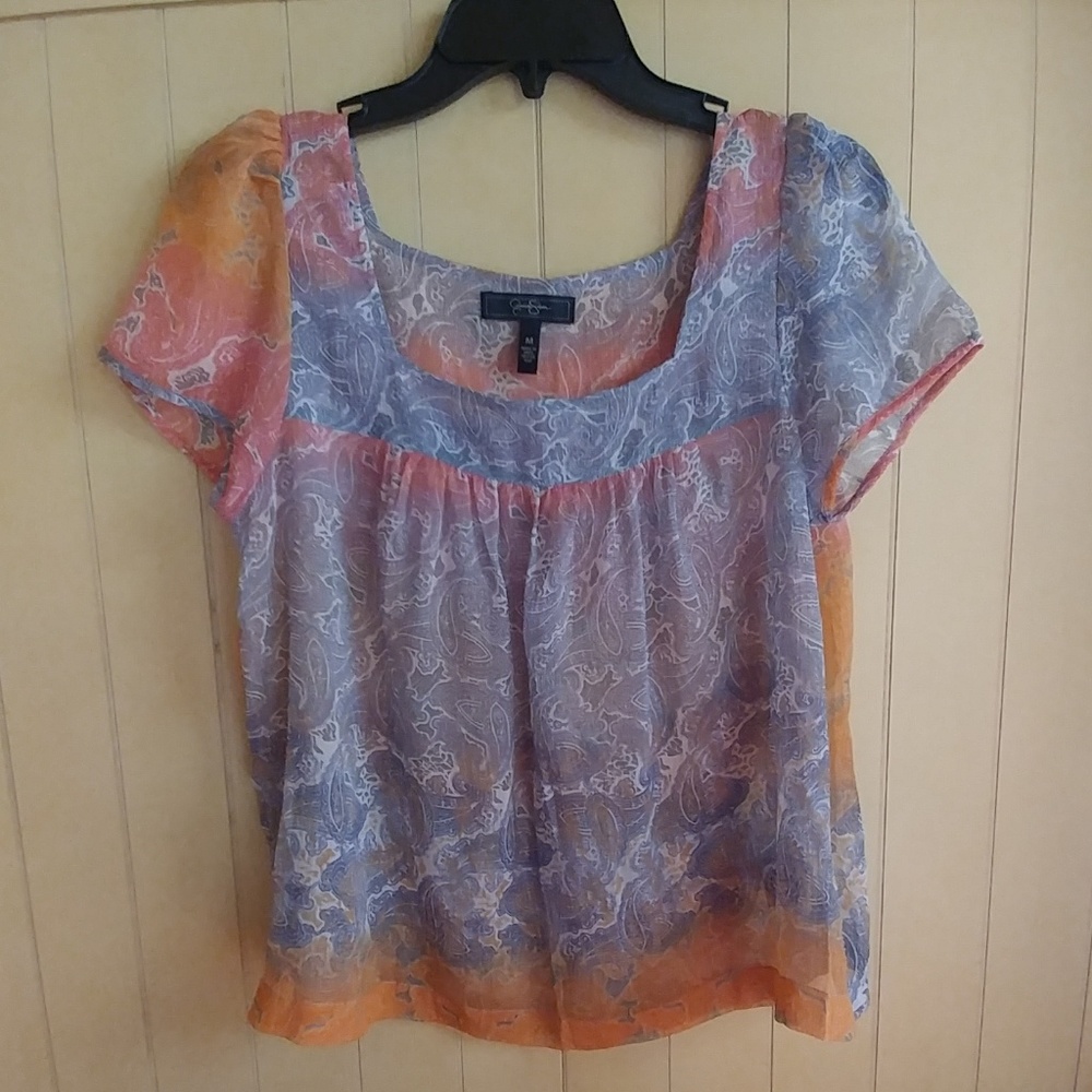 🐝💕Bundle ME! 3/ $24